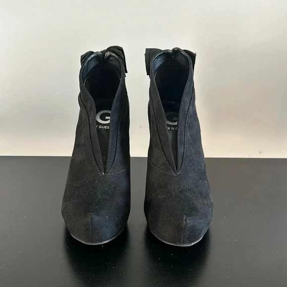 G by Guess Black Booties Sz 6.5 - Picture 1 of 7